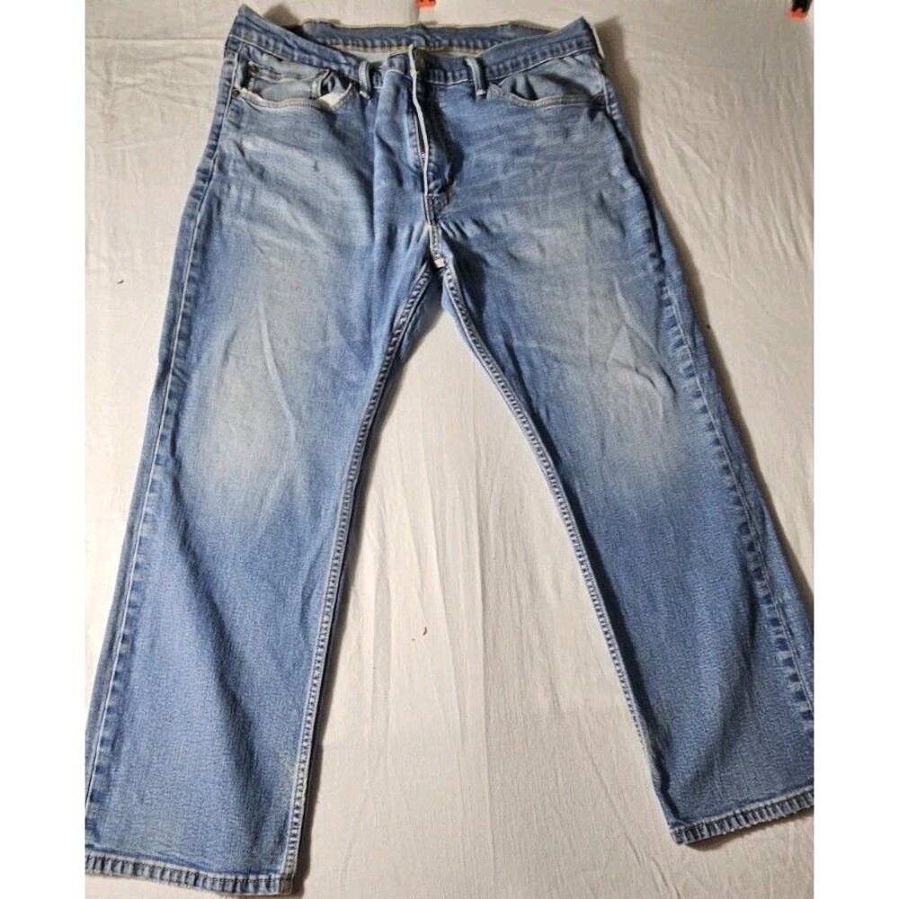 Levi's 514 Men's Straight Fit Jeans – Light Wash